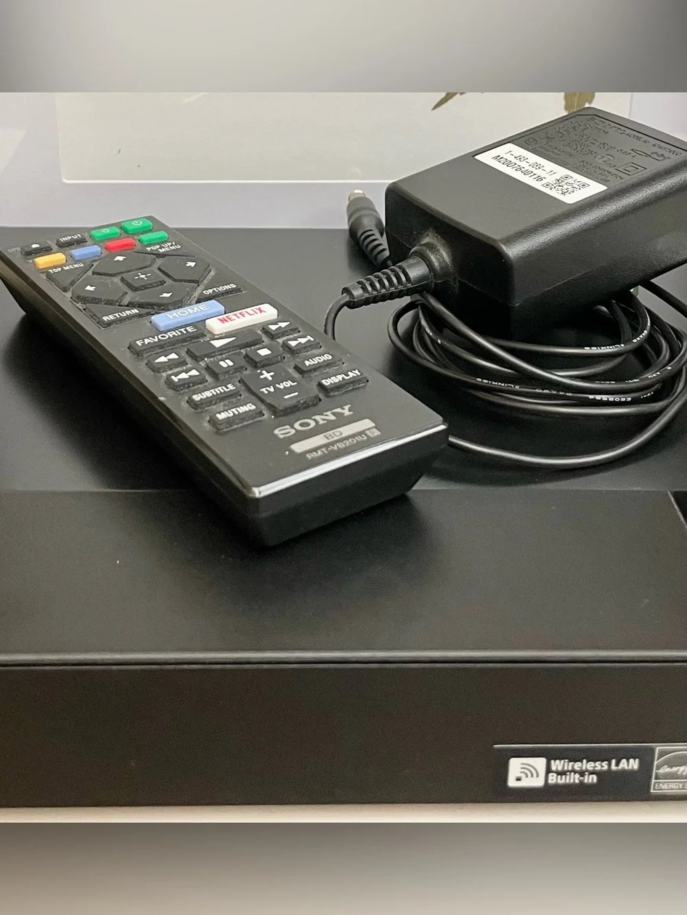 Sony BDP-S3700 Blu-Ray Disc DVD Player Cord & Remote Tested Works
